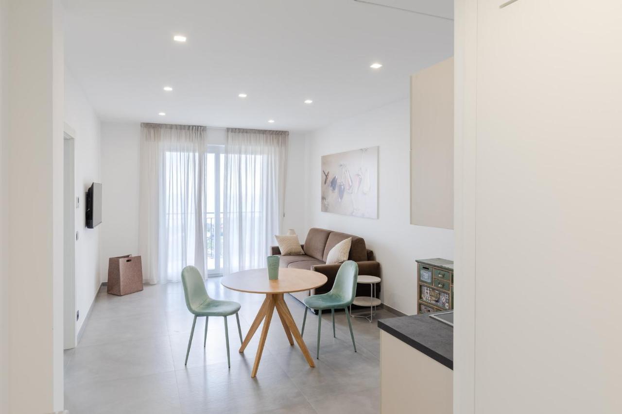Villa La Matta Apartments And Luxury Suites Санремо Экстерьер фото