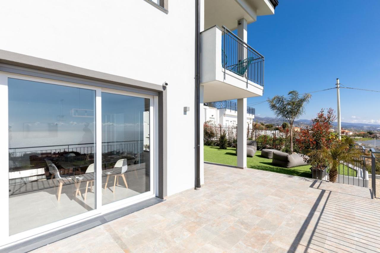 Villa La Matta Apartments And Luxury Suites Санремо Экстерьер фото